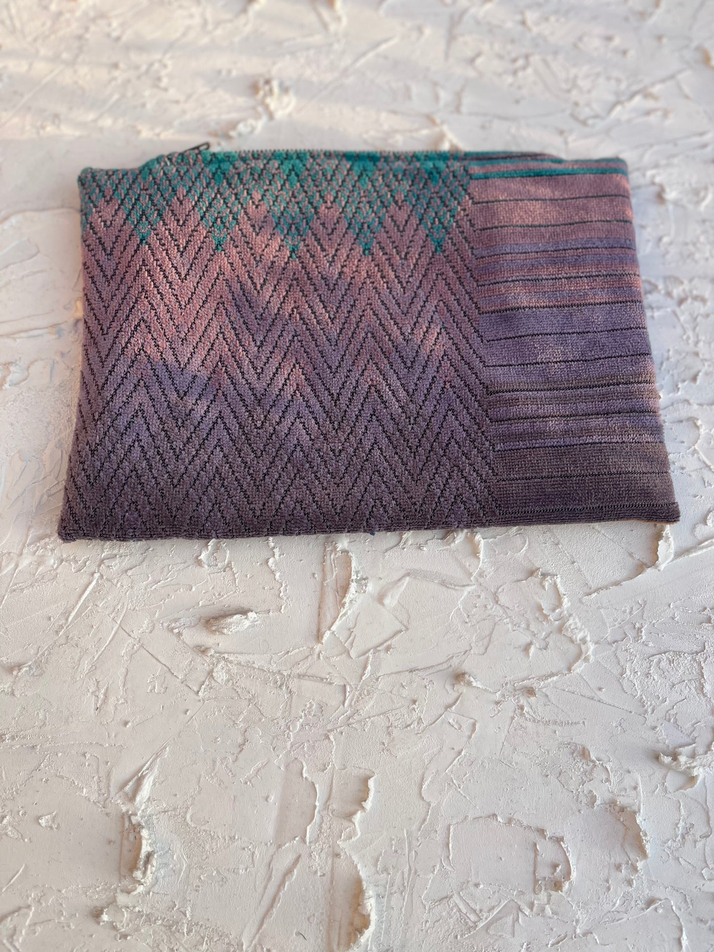 The Yale Pouch