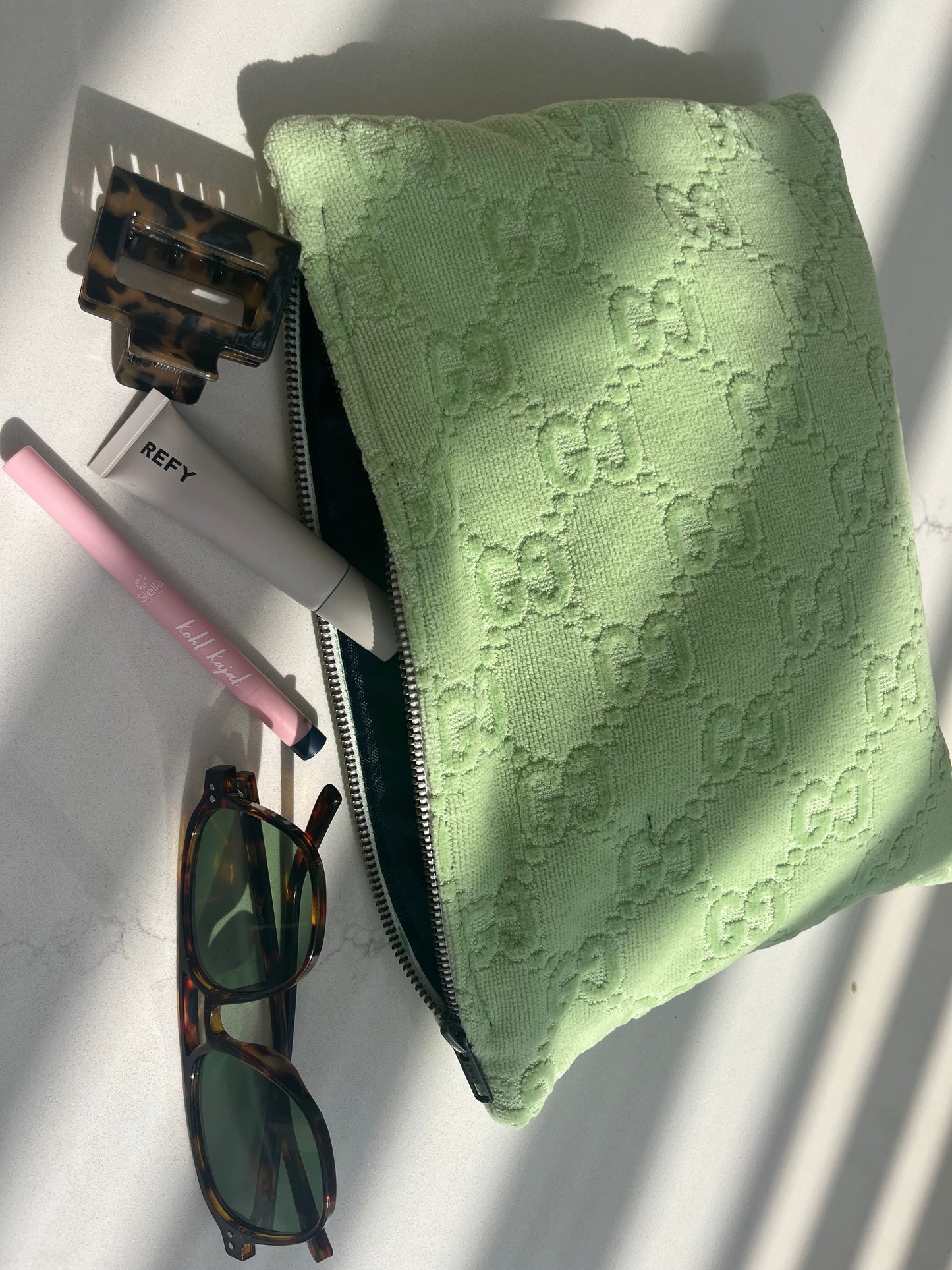 The Olive Pouch