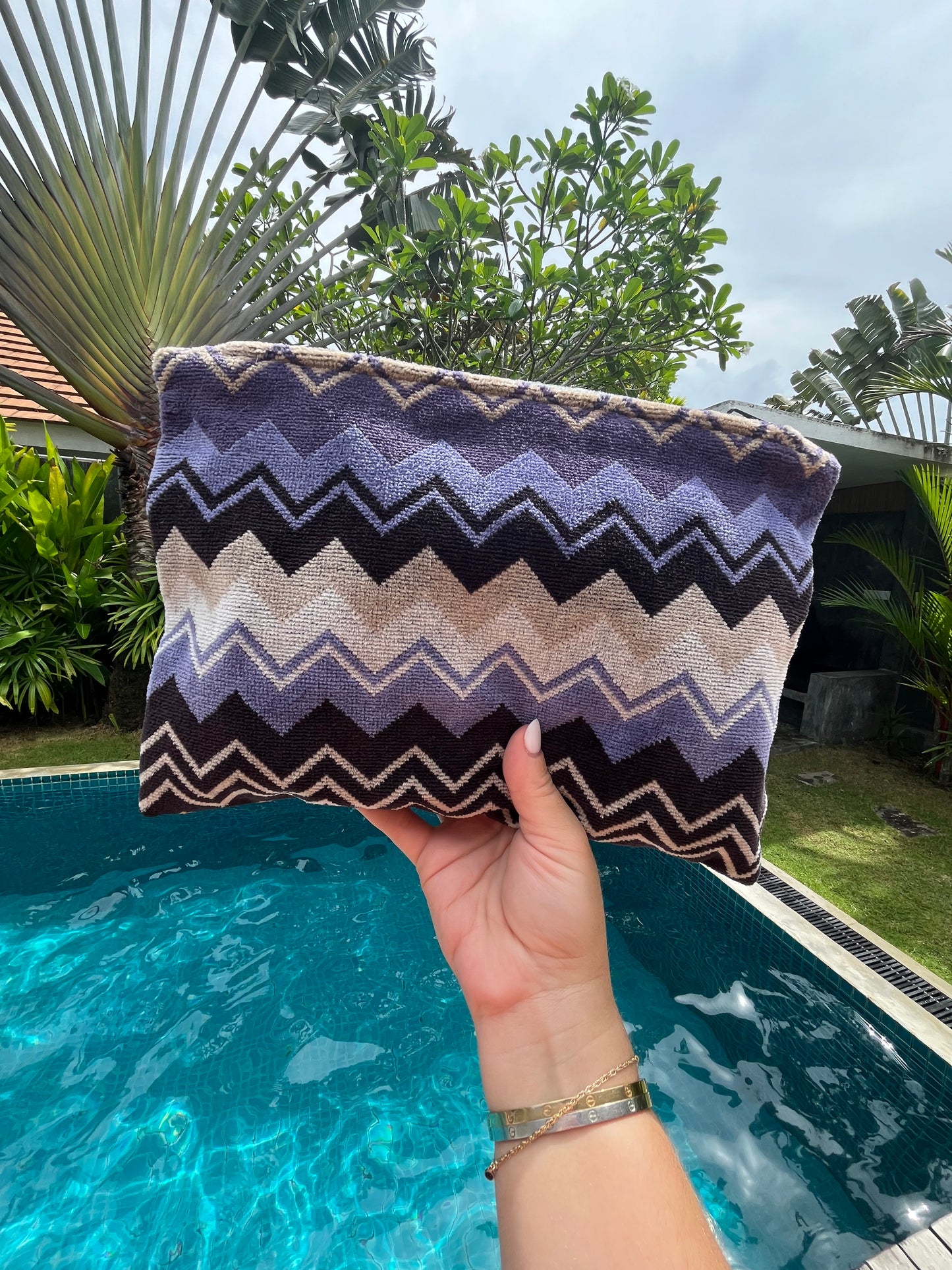 The Knights Pouch