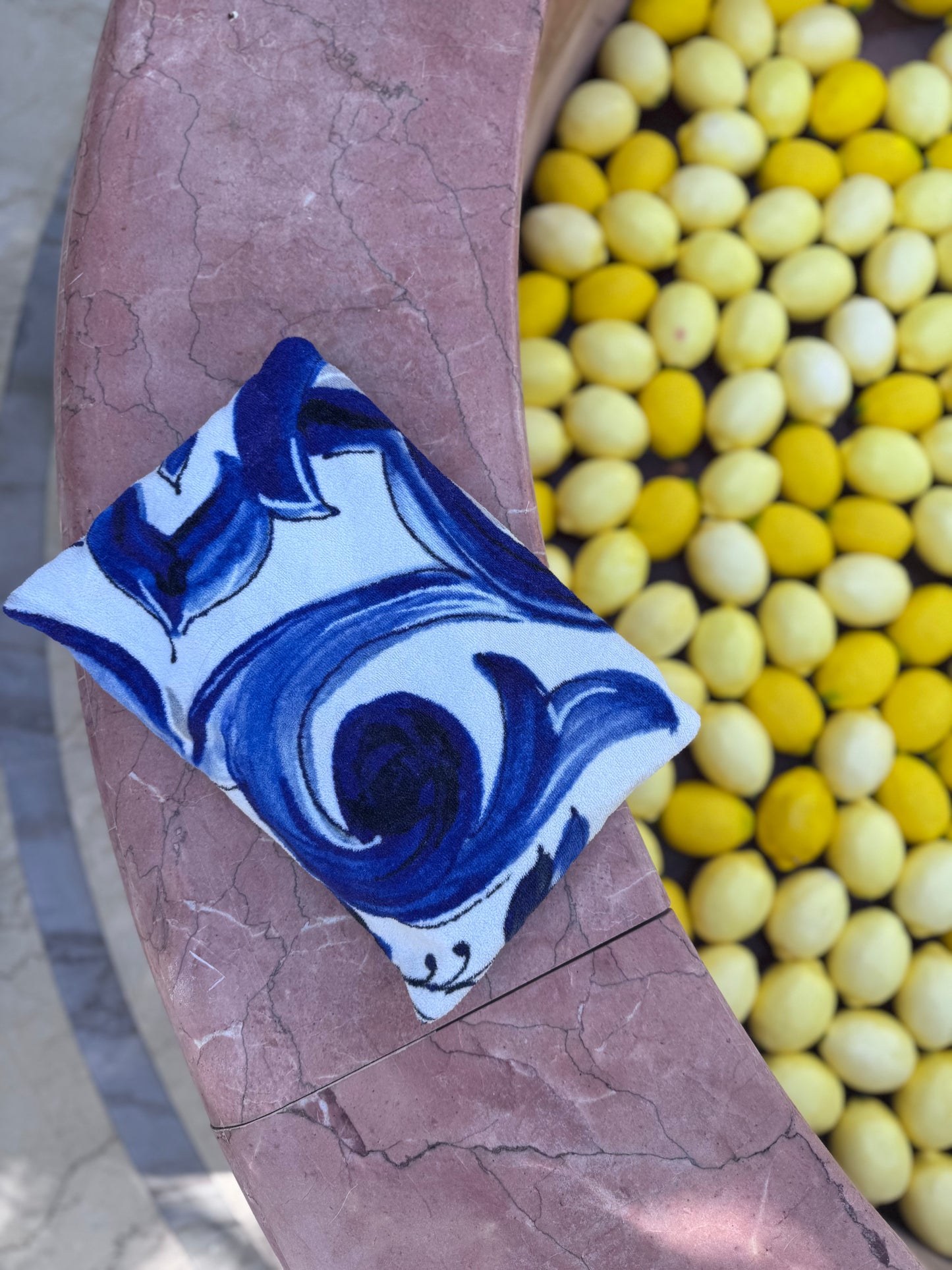 The Dolce Pouch